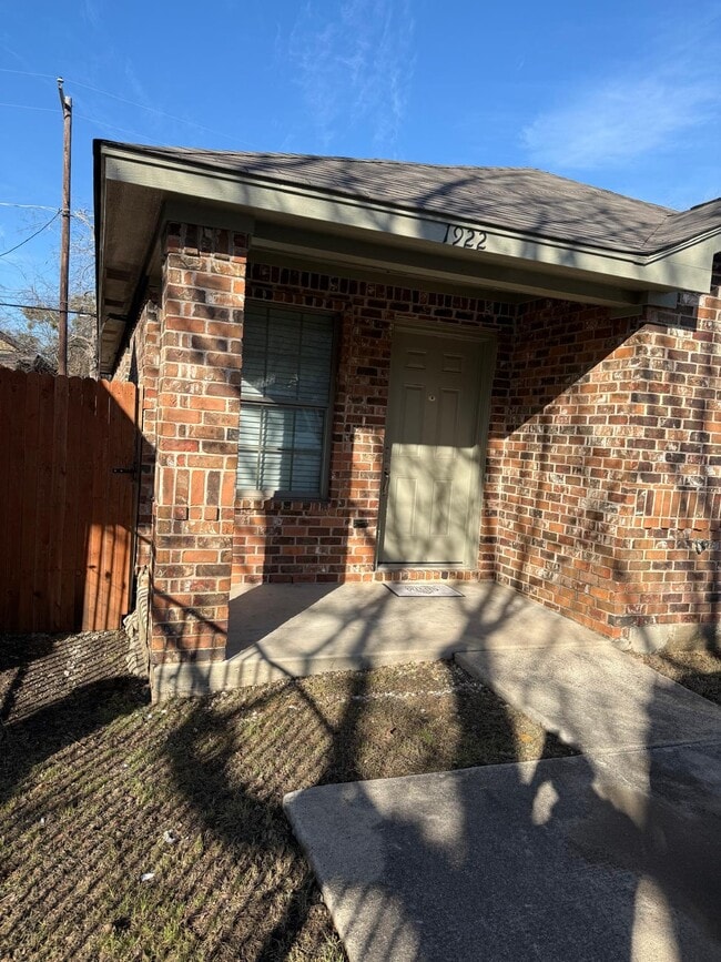 1920 Galveston Ave in Fort Worth, TX - Building Photo - Building Photo