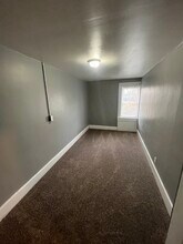 1104 Marne Rd in Erie, PA - Building Photo - Building Photo