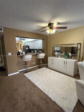 7338 Fairfax Dr in Tamarac, FL - Building Photo - Building Photo