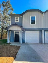 2622-2624 S Fannin Ave in Denison, TX - Building Photo