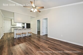 302 E Hudson St in Monroe, NC - Foto de edificio - Building Photo