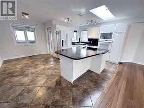 1597 Whitewood Dr in Lakeshore, ON - Building Photo - Building Photo
