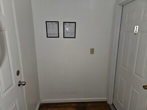 68 Llewellyn Ave in West Orange, NJ - Building Photo - Building Photo