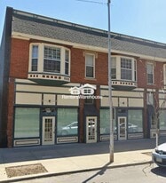 1215 25th St in Des Moines, IA - Building Photo