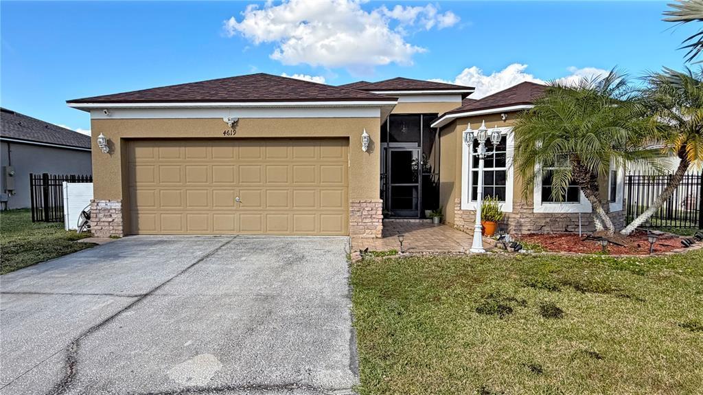 4619 Cabalerro Trail in Kissimmee, FL - Building Photo