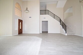 16005 S 42nd St in Phoenix, AZ - Building Photo - Building Photo