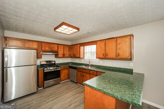 8195 Mountain Pass in Riverdale, GA - Building Photo - Building Photo