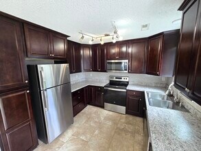 5711 Brandon Blvd in Virginia Beach, VA - Building Photo - Building Photo