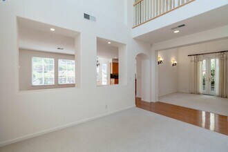1260 Ustilago Dr in San Ramon, CA - Building Photo - Building Photo