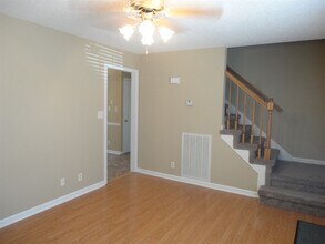 1218 Olive Branch Rd in Clarksville, TN - Building Photo - Building Photo
