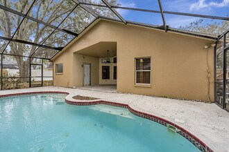 24139 Twin Ct in Land O Lakes, FL - Building Photo - Building Photo