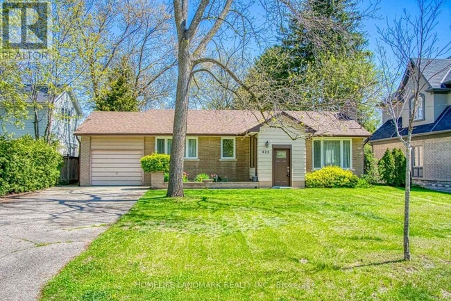 property at 425 Maple Grove Dr