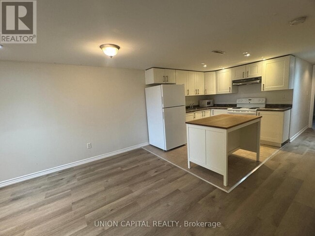 property at 26 Blackthorne Ave
