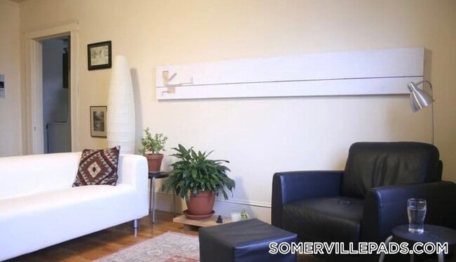 155 Summer St in Somerville, MA - Foto de edificio - Building Photo