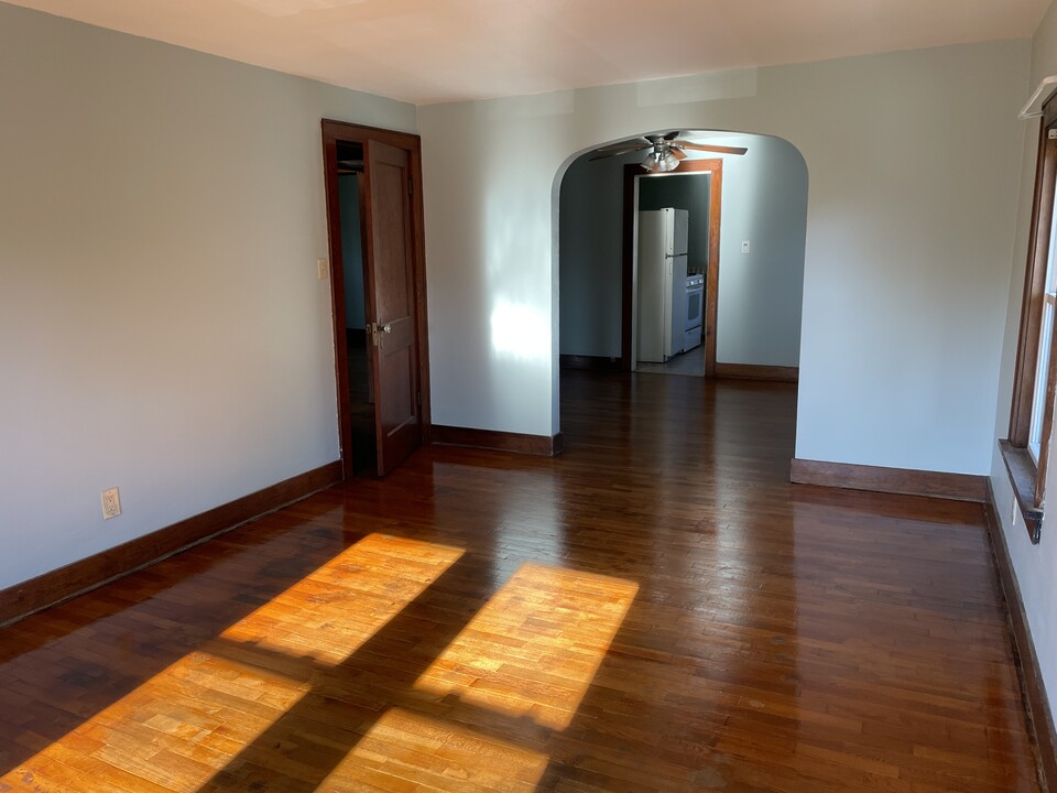 884 Kellogg St in Green Bay, WI - Building Photo