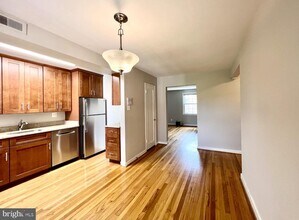 2207 Washington Ave in Silver Spring, MD - Building Photo - Building Photo
