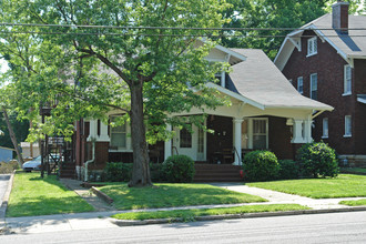 2008 21st Ave in Nashville, TN - Building Photo - Building Photo