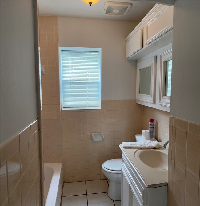 property at 2340 Cumberland St