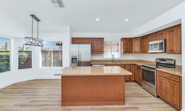 1706 E Windsong Dr in Phoenix, AZ - Building Photo - Building Photo