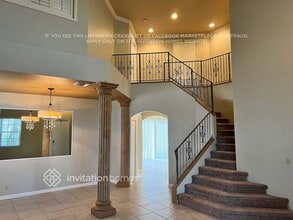 107 Hidden Hollow Dr in Palm Beach Gardens, FL - Foto de edificio - Building Photo