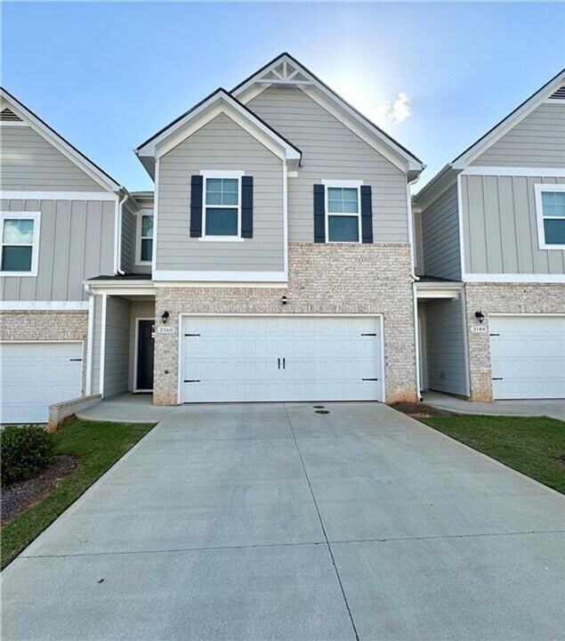 3160 Raiden Cir in Opelika, AL - Building Photo