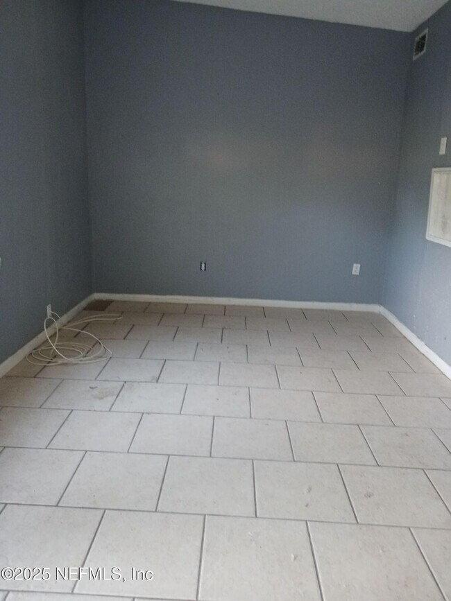 3420 Japonica Rd N in Jacksonville, FL - Building Photo - Building Photo