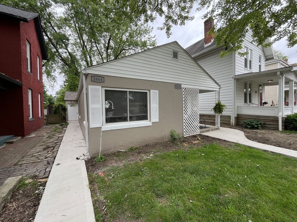 2662-2664-2664 Findley Ave in Columbus, OH - Building Photo