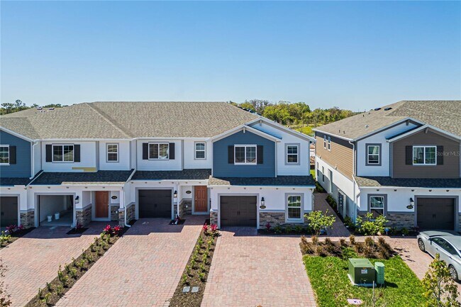 5082 Rain Shadow Dr in St. Cloud, FL - Foto de edificio - Building Photo