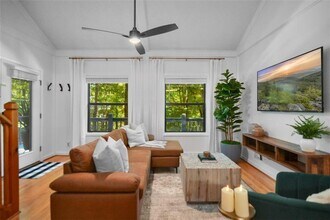 223 Mango Cir in Ellijay, GA - Building Photo - Building Photo