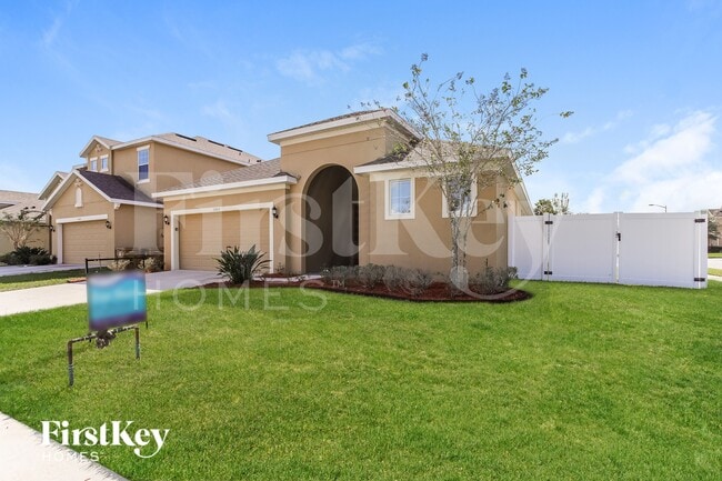 3000 Lady Mae Ln in Kissimmee, FL - Foto de edificio - Building Photo