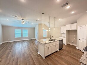 6114 Kayla Ln in Greenville, TX - Building Photo - Building Photo