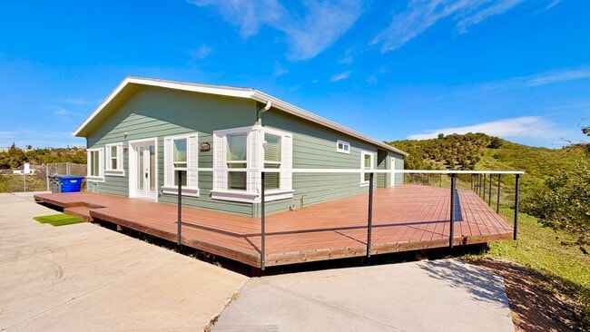 30375 Sagewood Rd in Vista, CA - Building Photo - Building Photo