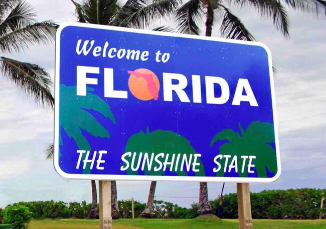 9001 SW 156th St, Unit SI ID1502848P in Palmetto Bay, FL - Building Photo - Building Photo