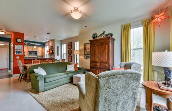 803 Heschel St in Fort Collins, CO - Building Photo - Building Photo