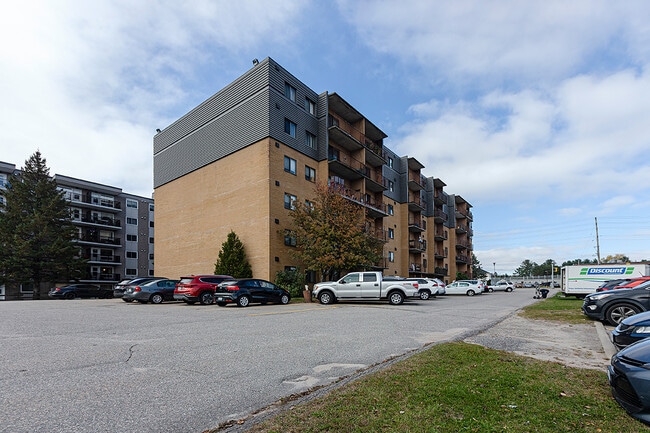 property at 2515 Trout Lake Rd