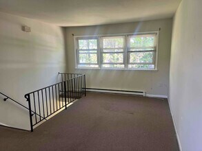 567 W Kings Hwy in Audubon, NJ - Building Photo - Building Photo