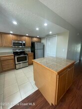 503 Summerset Ct in Satellite Beach, FL - Building Photo - Building Photo