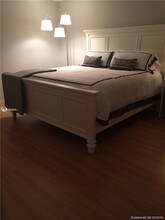 113 Lake Emerald Dr-Unit -108 in Oakland Park, FL - Building Photo - Building Photo