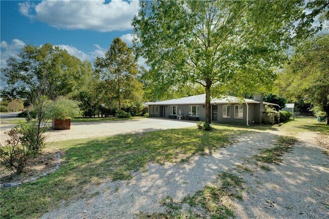 5608 Oak Blvd in Austin, TX - Building Photo - Building Photo
