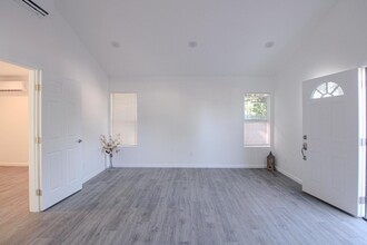 6909 Glade Ave in Los Angeles, CA - Building Photo - Building Photo