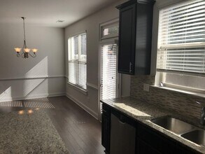 2058 Brightleaf Way in Marietta, GA - Building Photo - Building Photo