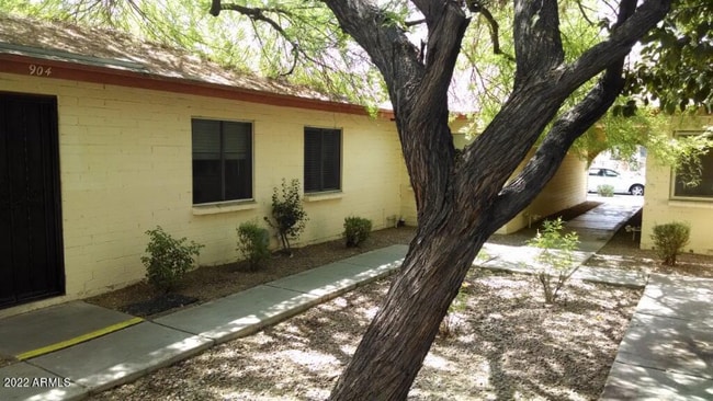 904 W Malibu Dr in Tempe, AZ - Building Photo - Building Photo