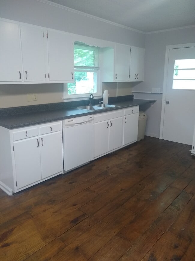 4105 Norman Rd in Trent Woods, NC - Building Photo - Building Photo