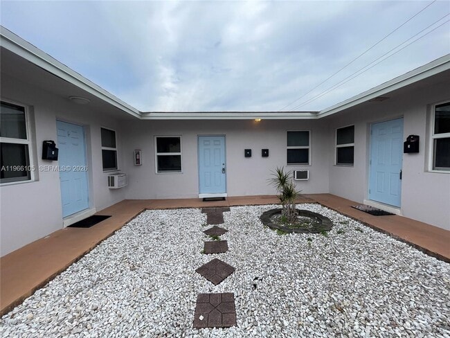 property at 5550 NE 20th Terrace