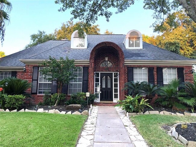 property at 8114 Brighton Pl Ct