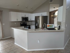 2632 Proud Truth Ln in Sarasota, FL - Foto de edificio - Building Photo