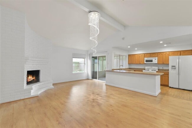 property at 15823 Fox Springs Dr