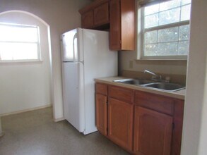 1804 Juarez Ave in Laredo, TX - Building Photo - Building Photo