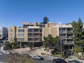 765 Rand Ave in Oakland, CA - Building Photo - Primary Photo