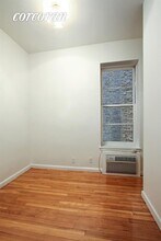 259 W 12th St-Unit -: 2D in New York, NY - Building Photo - Building Photo